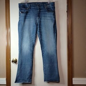 American Eagle AirFlex Original Bootcut Jeans Men's 36x32 Medium Wash Denim